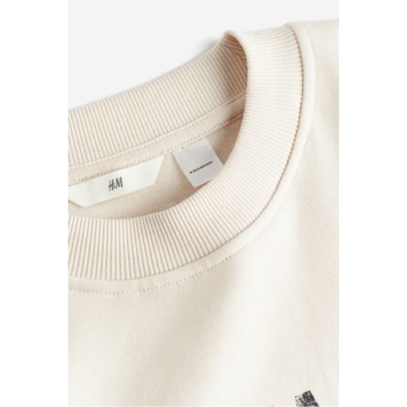 Cream Nirvana Oversized Sweatshirt (XS) - Picture 6 of 6